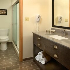 Отель Lake Quinault Lodge Куинолт ванная