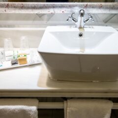 Los Angeles Hotel & Spa в номере