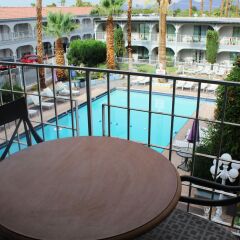 Отель Shalimar Hotel of Las Vegas США, Лас-Вегас - отзывы, цены и фото номеров - забронировать отель Shalimar Hotel of Las Vegas онлайн балкон