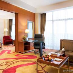 Отель St.Helen Shenzhen Bauhinia Hotel Китай, Шэньчжэнь - отзывы, цены и фото номеров - забронировать отель St.Helen Shenzhen Bauhinia Hotel онлайн комната для гостей фото 2
