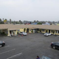 Отель Friendship Motor Inn США, Лос-Анджелес - отзывы, цены и фото номеров - забронировать отель Friendship Motor Inn онлайн парковка