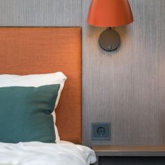 Quality Hotel Pond сейф в номере