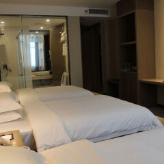 Guangzhou BoYi Hotel удобства в номере фото 2
