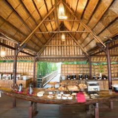 Отель Ancient House River Resort питание
