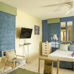 Отель Hipstrip Beach Studio Ямайка, Монтего-Бей - отзывы, цены и фото номеров - забронировать отель Hipstrip Beach Studio онлайн комната для гостей