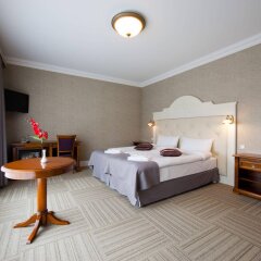 Skrunda Manor Hotel in Saldus, Latvia from 111$, photos, reviews - zenhotels.com guestroom