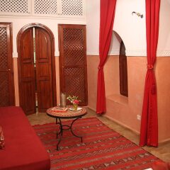 Отель Riad Zen House Марракеш в номере