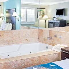 Отель Days Inn by Wyndham Long Beach City Center спа