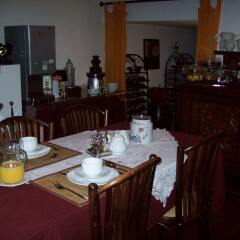 Отель B&B An Officers House питание