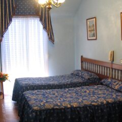 Hotel Isabel комната для гостей