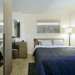 Отель Roomme Hospitality Nang Linchee Branch Бангкок комната для гостей фото 4