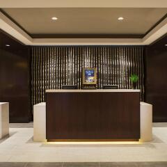 Отель Calgary Marriott Downtown Hotel Канада, Калгари - отзывы, цены и фото номеров - забронировать отель Calgary Marriott Downtown Hotel онлайн интерьер отеля