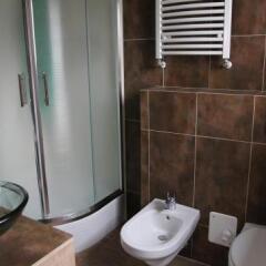Отель Apartamenty Verdi Польша, Познань - отзывы, цены и фото номеров - забронировать отель Apartamenty Verdi онлайн ванная фото 2