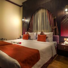 First Central Hotel Suites комната для гостей фото 2