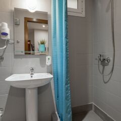 Colors Budget Luxury Hotel Салоники ванная
