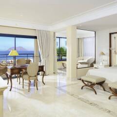 Gran Hotel Atlantis Bahia Real G.L. комната для гостей