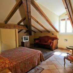 Отель Albergo delle Drapperie Италия, Болонья - отзывы, цены и фото номеров - забронировать отель Albergo delle Drapperie онлайн сейф в номере