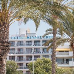 Hotel Amic Miraflores пляж