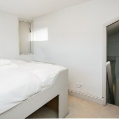 Отель Spacious 4 Bedroom Home In Finsbury Park комната для гостей фото 5
