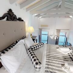 Отель Porto Enetiko Suites фитнесс-зал