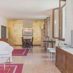 Апартаменты Apartment With 4 Bedrooms in Venezia, With Furnished Terrace and Wifi Венеция комната для гостей фото 4
