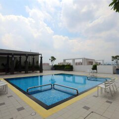 The Oak Unisuites in Pacific Place in Petaling Jaya, Malaysia from 43$, photos, reviews - zenhotels.com pool