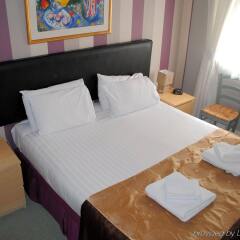 Апартаменты Canon Court Apartments Эдинбург комната для гостей фото 2