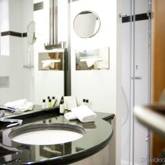 Отель Crowne Plaza Brussels Airport ванная