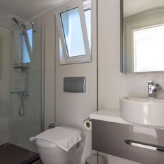Villa Kiziltas 1 Турция, Калкан - отзывы, цены и фото номеров - забронировать отель Villa Kiziltas 1 онлайн ванная фото 2