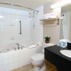 Отель Hampton Inn and Suites by Hilton, Downtown Vancouver Канада, Ванкувер - отзывы, цены и фото номеров - забронировать отель Hampton Inn and Suites by Hilton, Downtown Vancouver онлайн спа