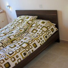 Corner Hostel Слима комната для гостей
