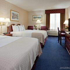 Отель Holiday Inn Washington Georgetown Hotel США, Вашингтон - отзывы, цены и фото номеров - забронировать отель Holiday Inn Washington Georgetown Hotel онлайн комната для гостей фото 5
