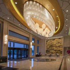 Classical Plaza Hotel