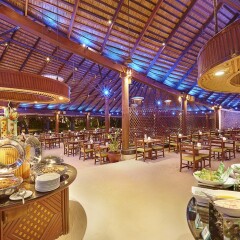 Отель Kuredu Island Resort развлечения