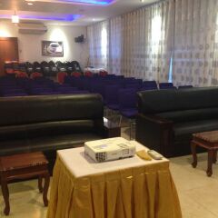 Perfect Hotel интерьер отеля