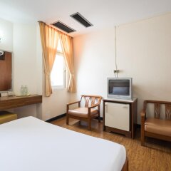 Отель Muangphol Mansion удобства в номере