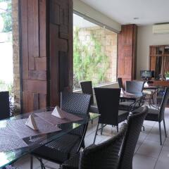 Cebu R Hotel - Capitol питание