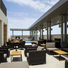Отель Centro Salama Jeddah by Rotana гостиничный бар