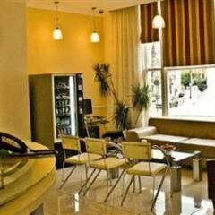 Отель Leisure Inn интерьер отеля фото 3