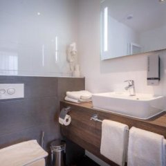 Hotel Joy in Amsterdam, Netherlands from 166$, photos, reviews - zenhotels.com bathroom photo 3