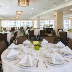DoubleTree by Hilton Hotel Alana - Waikiki Beach