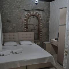 Radika Hotel Чешме комната для гостей
