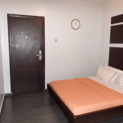 Отель Precinct Comfort Services, Yaba комната для гостей фото 5