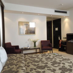 In Hotel Belgrade комната для гостей фото 5