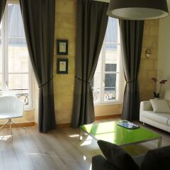 Отель Immoservice33 Bordeaux Sainte Catherine Франция, Бордо - отзывы, цены и фото номеров - забронировать отель Immoservice33 Bordeaux Sainte Catherine онлайн комната для гостей фото 2