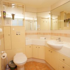The Sedgebrook On Leichhardt in Brisbane, Australia from 126$, photos, reviews - zenhotels.com bathroom