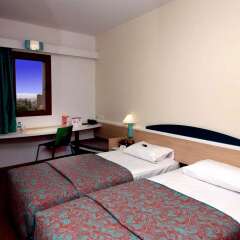 Отель ibis Ouarzazate Centre Марокко, Уарзазат - отзывы, цены и фото номеров - забронировать отель ibis Ouarzazate Centre онлайн балкон