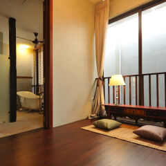 Отель Villa Phra Sumen Bangkok Бангкок сейф в номере