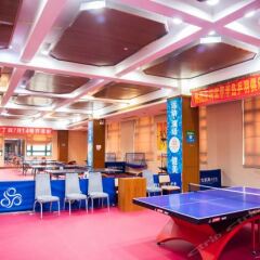 CP Peninsula Hotel гостиничный бар