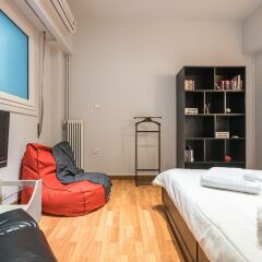 Отель Cozy Athenian Apartment Греция, Афины - отзывы, цены и фото номеров - забронировать отель Cozy Athenian Apartment онлайн комната для гостей фото 3